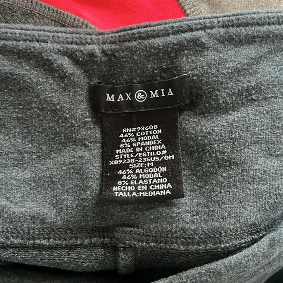 Leggings 4 pair bundle Size M - Picture 11 of 12